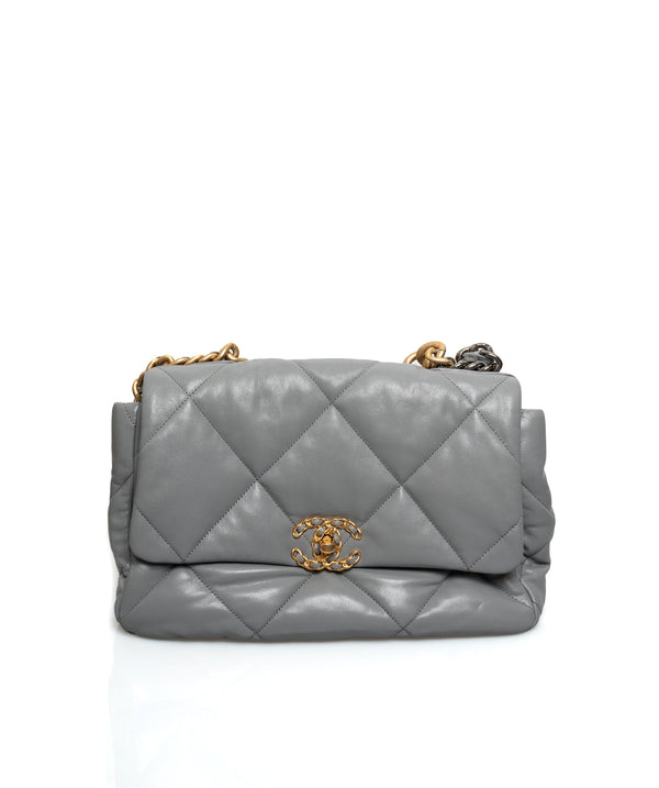 Chanel Large Grey 19 Shoulder Bag - ASL1590 - Cap N Wrap